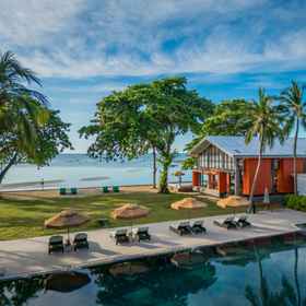 Swimming Pool 1 Tolani Resort Koh Samui, Hotel Koh Samui Central Mosque | Masjid Nurul Ihsan | مسجد