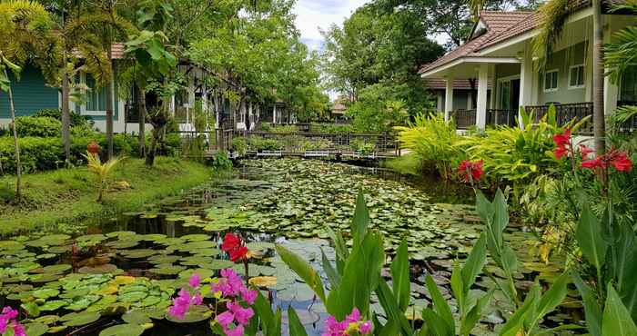 Luar Bangunan Le Charme Sukhothai Historical Park Resort 