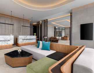 Lobi 2 Courtyard by Marriott Bangkok Sukhumvit 20