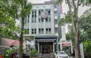 Bên ngoài 2 Kalya Hotel Bandung