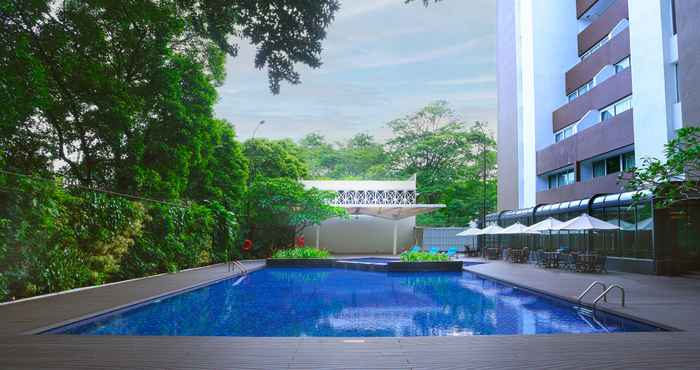 Swimming Pool Swiss-Belhotel Pondok Indah
