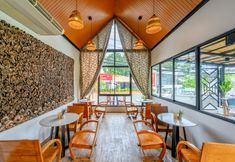 Bar, Cafe and Lounge 7 Andamantra Resort and Villa Phuket