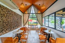 Bar, Cafe and Lounge Andamantra Resort and Villa Phuket