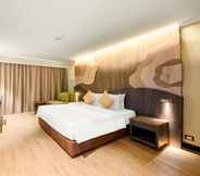 Bedroom 6 Amora Beach Resort Phuket (SHA Extra Plus)