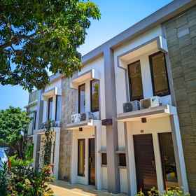 Exterior / Building 1 Hotel Grand Pangestu, Hotel Karawang