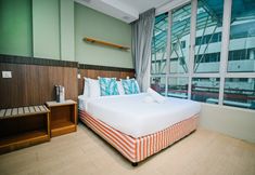 Others 2 Swing & Pillows - Chinatown Kuala Lumpur