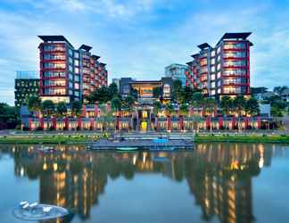 Exterior 2 ASTON Sentul Lake Resort & Conference Center