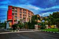 Luar Bangunan Sutan Raja Hotel & Convention Centre Amurang