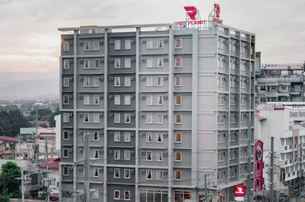 Red Planet Clark Angeles City, THB 826.35