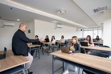 행사장 Red Planet Clark Angeles City