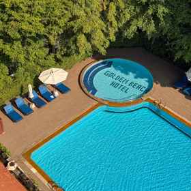 Swimming Pool 1 Golden Beach Hotel Pattaya, Nong Pla Lai Hotels