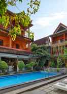 SWIMMING_POOL Lumbung Sari Hotel Legian