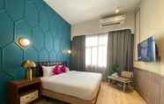 Bedroom 2  Miami Hotel Bangkok - SHA Plus