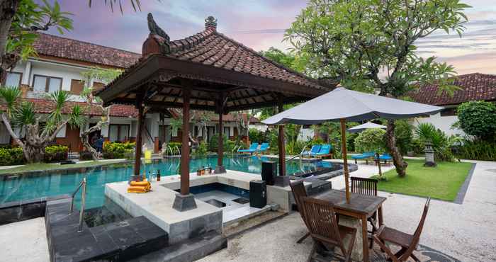 Kolam Renang Sinar Bali Hotel