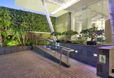 Bangunan 4 Holiday Inn Express JAKARTA WAHID HASYIM, an IHG Hotel