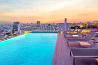 Swimming Pool Amara Bangkok