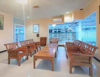 Sảnh chờ 2 Urbanview Hotel Bahtera Tarakan by RedDoorz