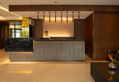 ล็อบบี้ 5 The Grand Napat Hotel and Service Apartment
