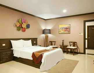 Kamar Tidur 2 Romena Grand Hotel