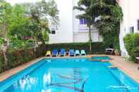 Swimming Pool Naris Art Hotel 