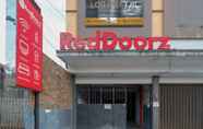 Exterior 3 RedDoorz near Jogja Expo Center 2