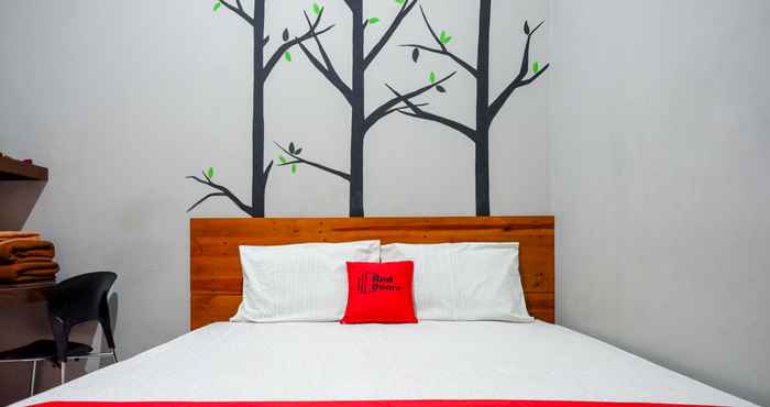 Bedroom RedDoorz near Jogja Expo Center 2