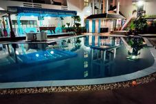 外部的 Marine Paradise Encore