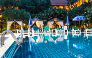 Swimming Pool 6 S Lodge Pattaya 