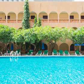 Exterior / Building 1 S Lodge Pattaya , Mabprachan Reservoir Hotels