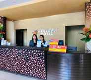 Sảnh chờ 2 MO2 Westown Hotel Iloilo - Smallville