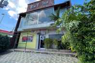 Exterior BnT Inn Cebu powered by Cocotel