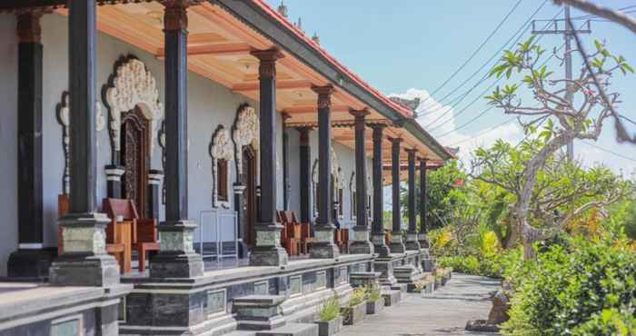 Lobby Manta Cottages with Sea View