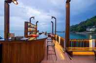 Bar, Cafe and Lounge Racha Kiri Resort & Spa, Khanom