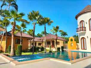 Santorini Khanom, THB 1,993.13