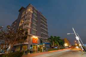 B2 Jomtien Pattaya Boutique & Budget Hotel