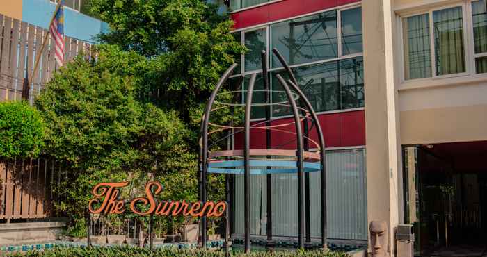 ภายนอกอาคาร The Sunreno Hotel SHA