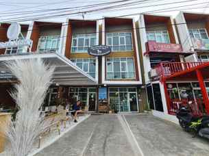 Vanilla Summer Inn, THB 1,104.50