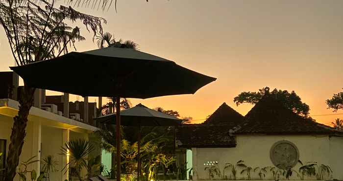 Swimming Pool Pondok Tetebatu Cottage and Cafe