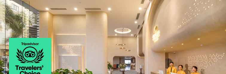 Lobi Cicilia Danang Hotels & Spa Powered by ASTON