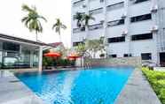 Swimming Pool 6 Citrus Patong Hotel by Compass Hospitality