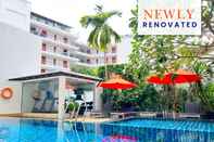 Kolam Renang Citrus Patong Hotel by Compass Hospitality