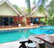 Kolam Renang 7 Sunrise Resort