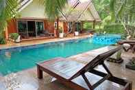 Kolam Renang Sunrise Resort