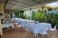 Lobi Charming Home Resort