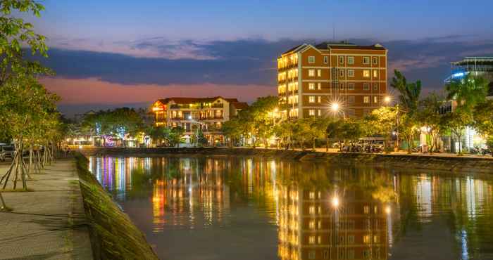 ภายนอกอาคาร Royal Riverside Hoi An Hotel