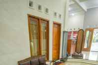 Common Space Guesthouse Kraton Mas