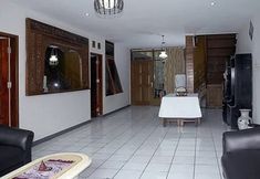 Lobby 5 Hazel House Bandung