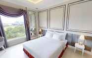 Bedroom 2 The Grantage Hotel & Sky Lounge