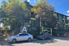 外部的 A Budget Hotel