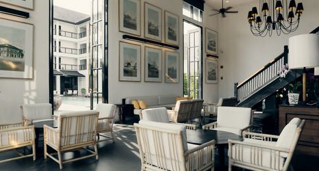 Lobby 2 Buri Siri Boutique Hotel